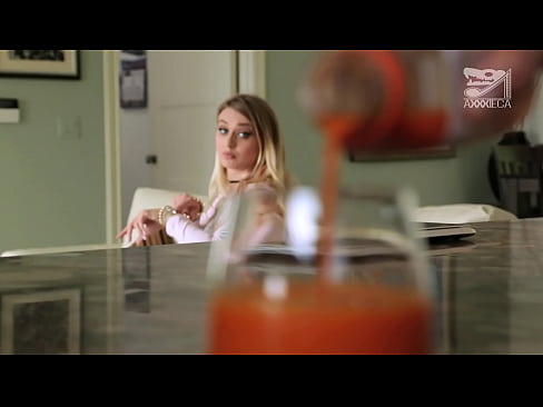 ❤️ Lækker pige med store bryster og stram fisse får pik af taber, men meget hård ☑ Fucking video at da.pornpics-de.ru ☑