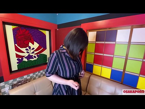 ❤️ Japansk cutie med store bryster onanerer med sexlegetøj og får en orgasme. Hun fortæller i et interview om sin kneppeoplevelse. Kæmpe bryster og behårede fisse stønner højt. Osakaporn ☑ Fucking video at da.pornpics-de.ru ☑